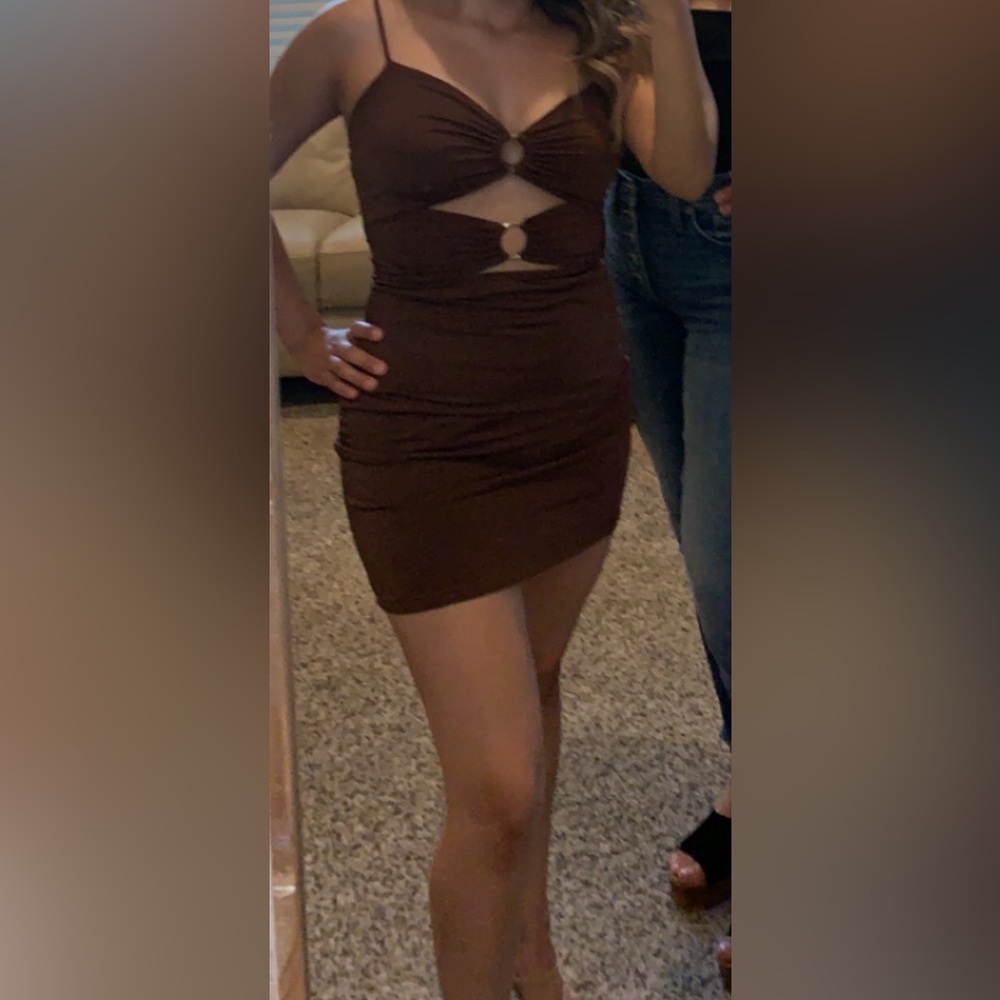 Keyhole dress